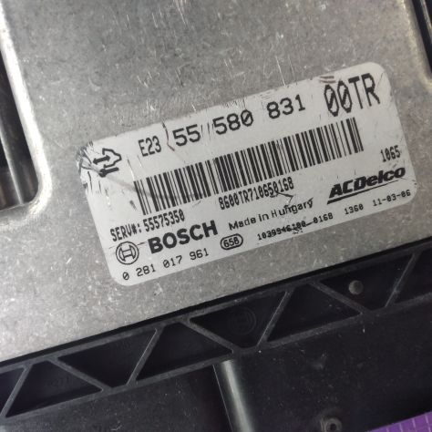 Centralina motore Bosch Opel Corsa D 1.3Mjet 95cv 0281017961 55580831 EDC17C18 - Foto 8