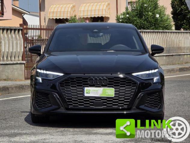 AUDI A3 SPB 35 TFSI S line Edition S Tronic Identity Black rif. 24011101 - Foto 2