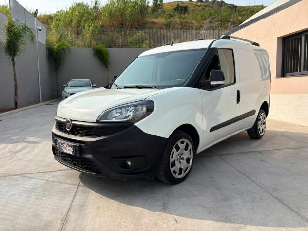 Fiat Doblo Dobl1.6 MTJ 105 Cv E6D modello Lounge ' - Foto 3