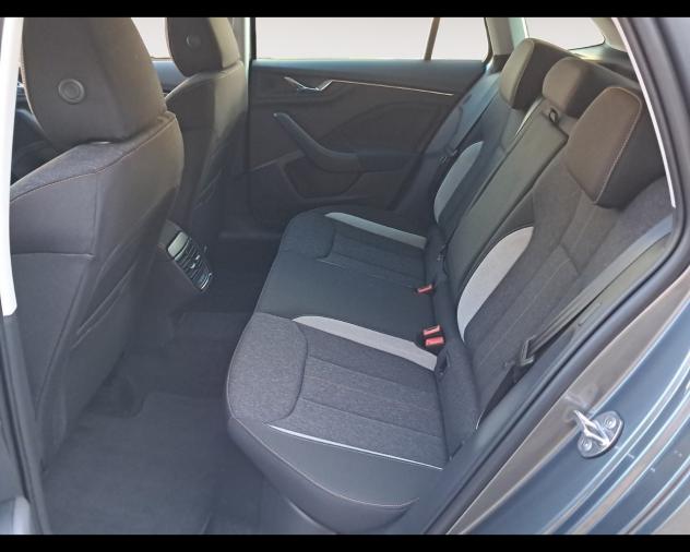 Škoda Scala Style 1,0 TSI 85 kW (115 CV) 7 marce - DSG - Foto 10