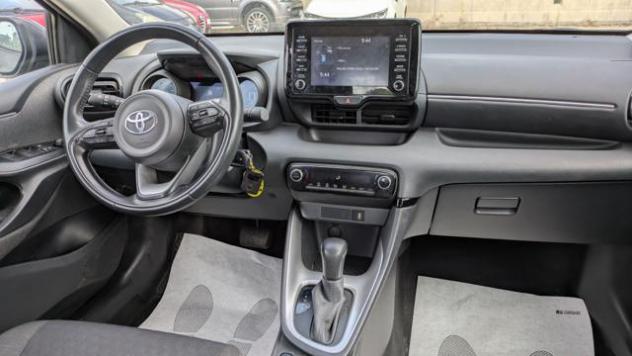 TOYOTA Yaris Hybrid 1.5cc 92cv rif. 23786375 - Foto 6