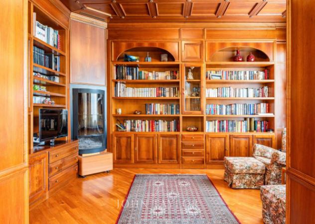 Villa di 840 m² con più di 5 locali e box auto doppio in vendita a Carimate - Foto 10