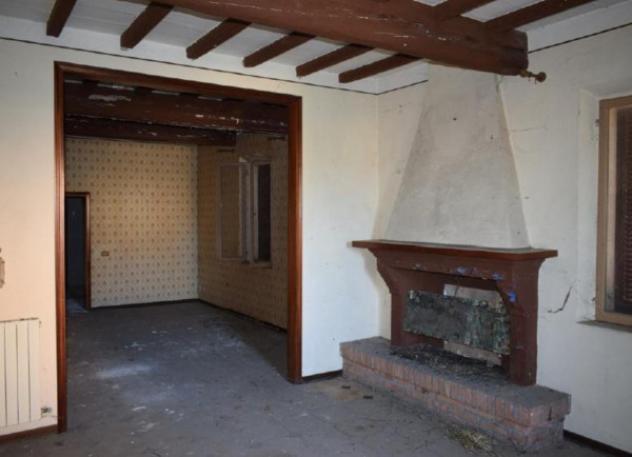 Immobile in asta di 627 m² con più di 5 locali e box auto in vendita a Castelvetro di Modena - Foto 17
