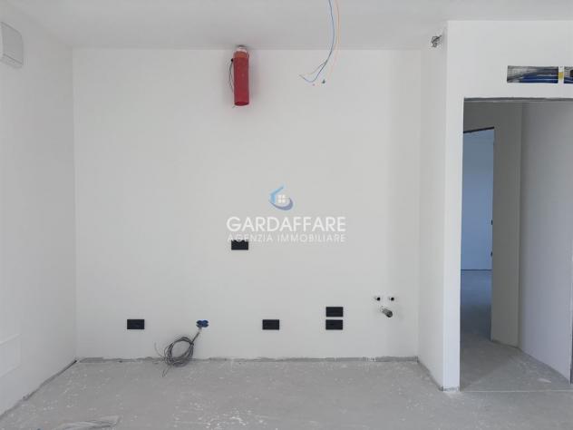 Attico Quadrilocale con mansarda e terrazza Vista Lago! - Foto 5