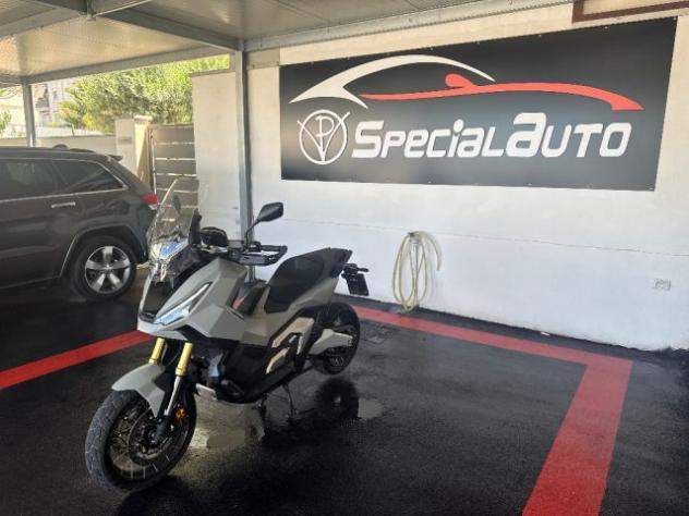 HONDA X-ADV 750 ABS DCT pochi km rif. 24091657 - Foto 8