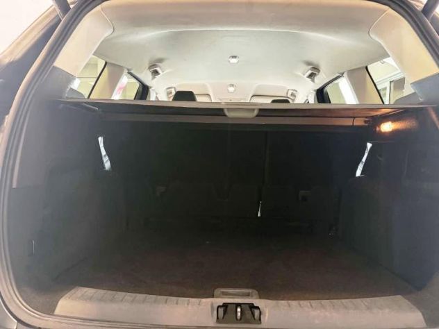 Ford Kuga 1.5 TDCi 120 CV S&S Powershift Titanium - Foto 9