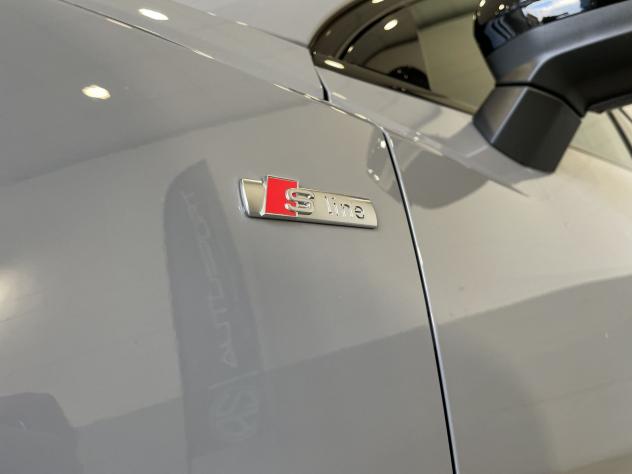 Audi Q3 SPB SPORTBACK 40 TDI quattro S tronic S line edition - Foto 8