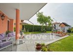 Villa di 400 m² con più di 5 locali in vendita a Cambiago