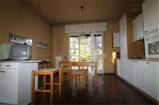 Villa di 260 m² con 5 locali e box auto doppio in vendita a Dolzago - Foto 8