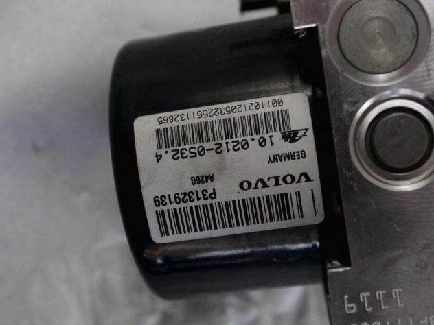 31329139 CENTRALINA POMPA AGGREGATO ABS VOLVO V70 SW 2.0 D 120KW AUT 5P (2011) RICAMBIO USATO 10.0212-0532.4 00.0404-972C.2 10.0926-0410.3 10.0619-355 - Foto 6