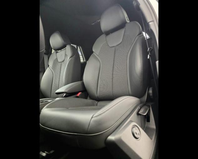 AUDI Q2 35 TFSI S-TRONIC IDENTITY BLACK rif. 24057975 - Foto 9