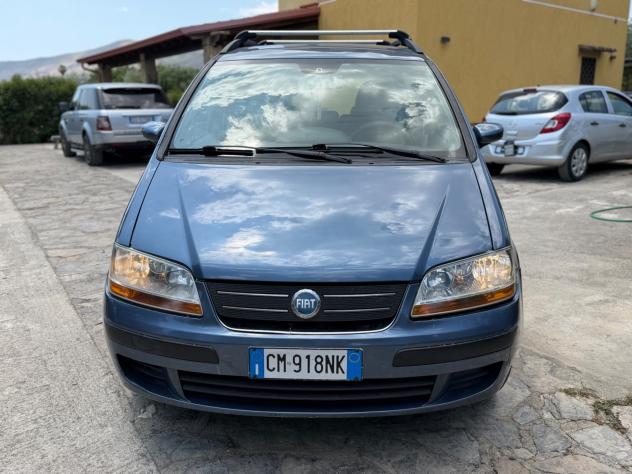 Fiat Idea 1.3 Multijet 16V Emotion - Foto 5