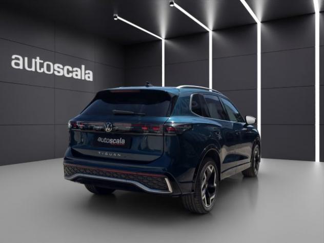 VOLKSWAGEN Tiguan 2.0 TDI 150 CV DSG R-Line rif. 23612250 - Foto 5