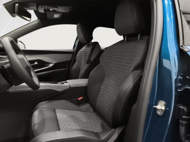 PEUGEOT 3008 Hybrid 145cv e-DCS6 Allure #PanoramicPack rif. 23902103 - Foto 9