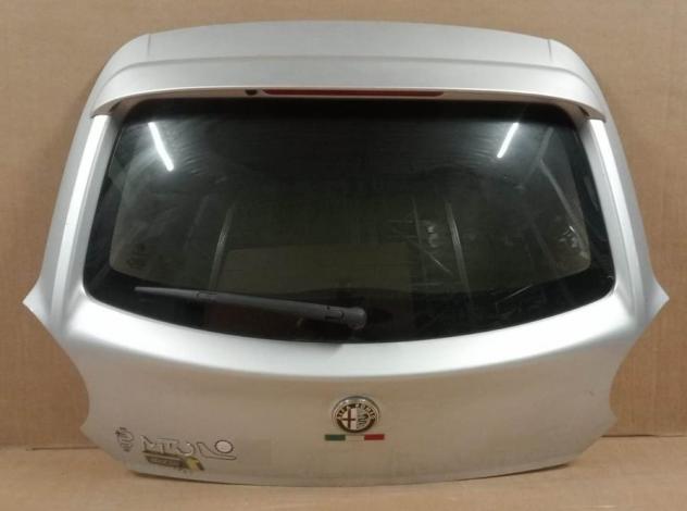 PORTELLO POST.ARGENTO C/MOT. E SPOILER NO SERRATURA
 999-U1304583 Carrozzeria  Lamierati esterni  Portello  Portello post. ALFA ROMEO - MITO - 01-06-2