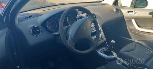 Ricambi Peugeot 308 1.6 D del 2010 - Foto 5