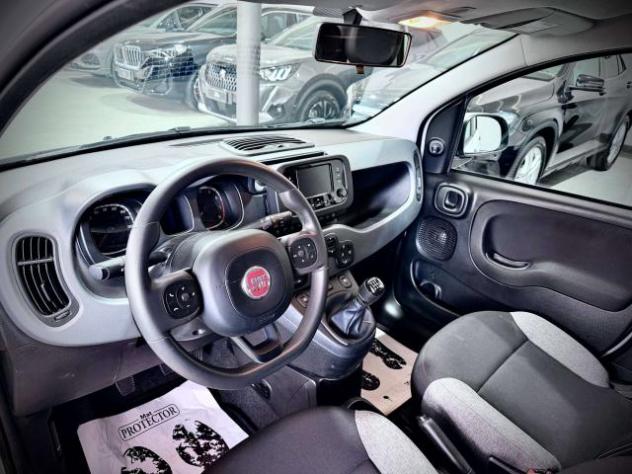 Fiat Panda 1.0 70CV Hybrid City Life - Foto 9