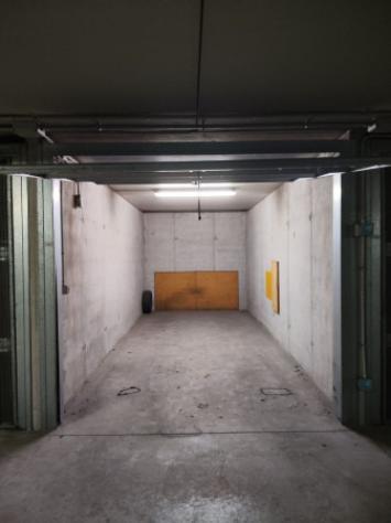 Box / Garage di 17 m² in vendita a Milano