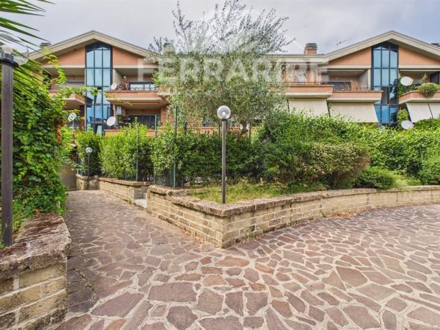 APPARTAMENTO OLGIATA ISOLA 19 - € 255.000