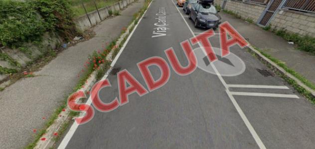 Immobile in asta di 102 m², box auto in vendita a Roma