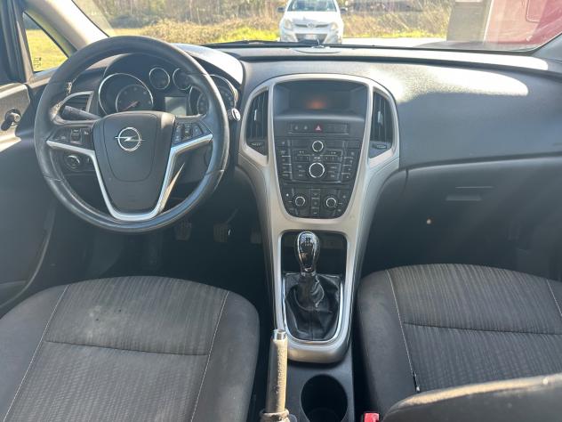 Opel Astra 1.7 CDTI 125CV - Foto 8