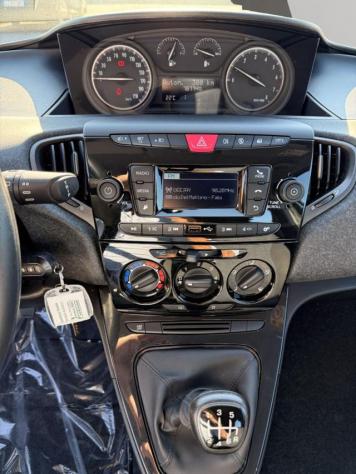 LANCIA Ypsilon 1.0 FireFly 5 porte S&S Hybrid Silver Plus rif. 24093853 - Foto 10