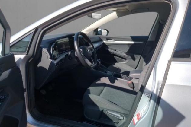 VOLKSWAGEN Golf Variant 2.0 TDI SCR Life rif. 23758195 - Foto 7