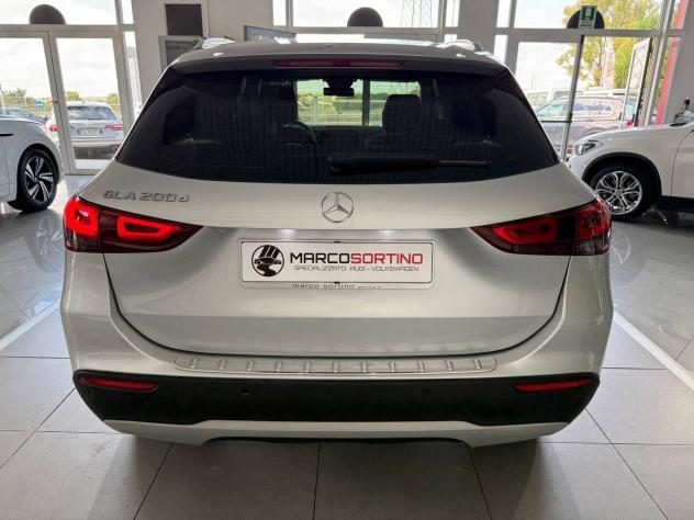 Mercedes GLA 200 d Automatic Business - Foto 5