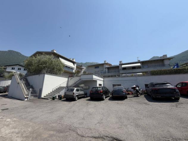 Immobile in asta di 81 m², box auto in vendita a Sale Marasino - Foto 9