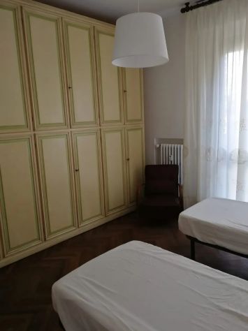 AFFITTASI POSTO LETTO IN DOPPIA ZONA MURRI PER STUDENTESSE