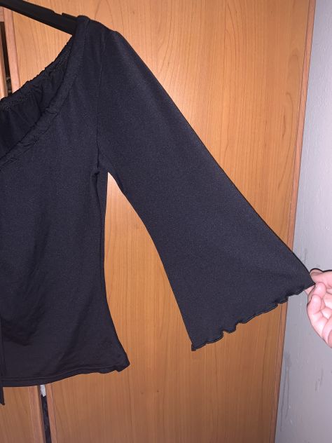 UNA MAGLIETTA DA DONNA/RAGAZZA,VINTAGE,NERA,CON MANICHE A 3/4 ELASTICIZZATA,TG S - Foto 4