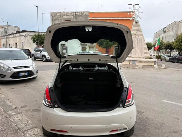 LANCIA YPSILON 1.2 BENZ-GPL CASA MADRE DICEM 2016 103000 KM PERFETTA - Foto 9