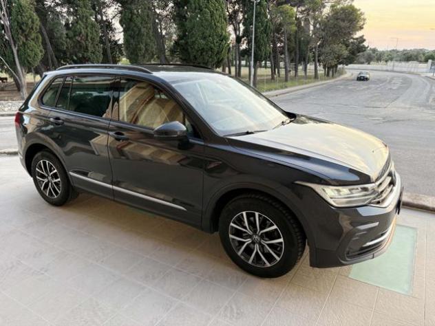 VOLKSWAGEN Tiguan 2.0 TDI 150 CV SCR DSG Life rif. 24072959 - Foto 3