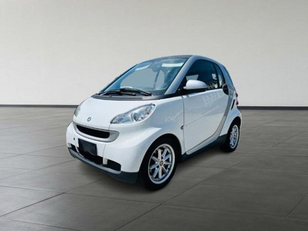 smart fortwo Fortwo 1.0 mhd Pure 61cv - Foto 2