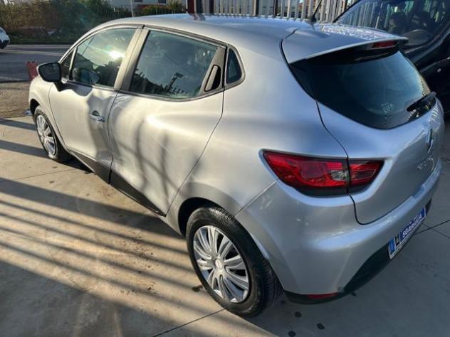 RENAULT Clio 1.2 75CV GPL 5 porte Wave rif. 23976847 - Foto 5