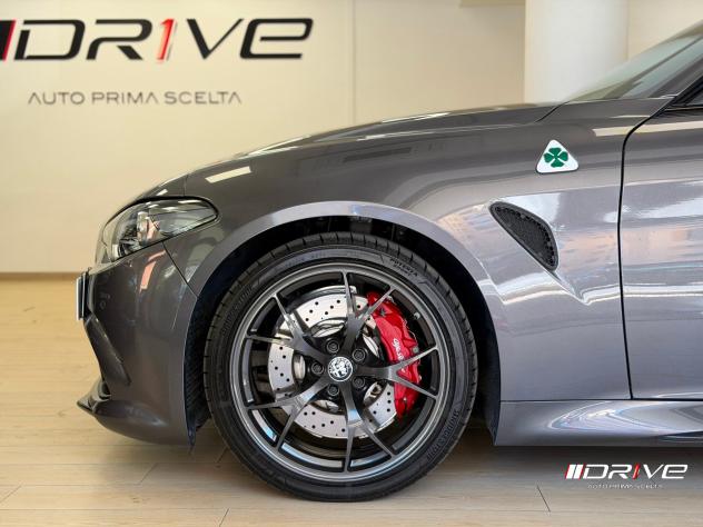 ALFA ROMEO Giulia (2016) Giulia 2.9 V6 Bi-Turbo AT8 Quadrifoglio - Foto 7