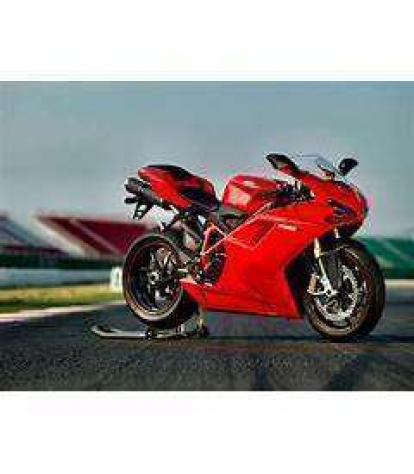 A000415 -  AFFITTO 1 POSTO MOTO