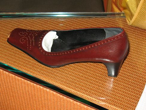SCARPE DECOLLETE' CAPARRINI IN VITELLO