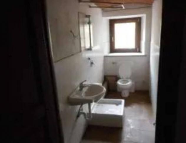 Immobile in asta di 360 m² con più di 5 locali e box auto in vendita a Cavour - Foto 7