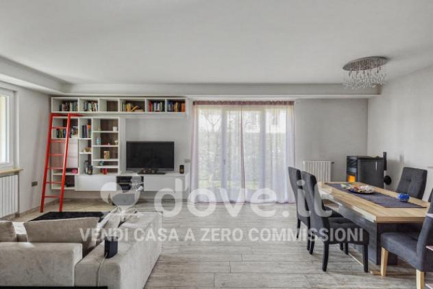 Villa di 110 m² con 3 locali e box auto doppio in vendita a Luino - Foto 4