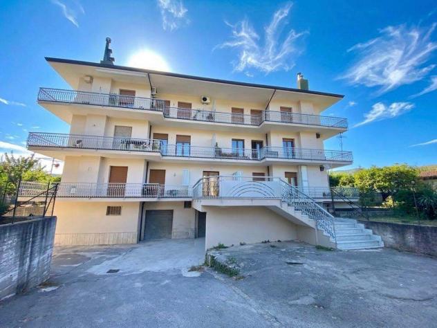 Appartamento in Strada Provinciale Borgo