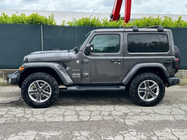 Jeep Wrangler Unlimited 2.2 Mjt II Sahara - Foto 4