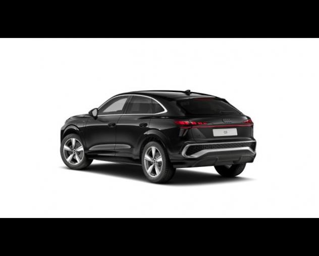 AUDI 200 Audi Q3 Sportback S line edition e-hybrid kW S t rif. 23245241 - Foto 4