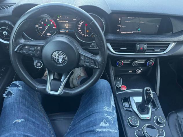 Alfa Romeo Stelvio 2.2 Turbodiesel 190 CV AT8 Q4 Sprint - Foto 9