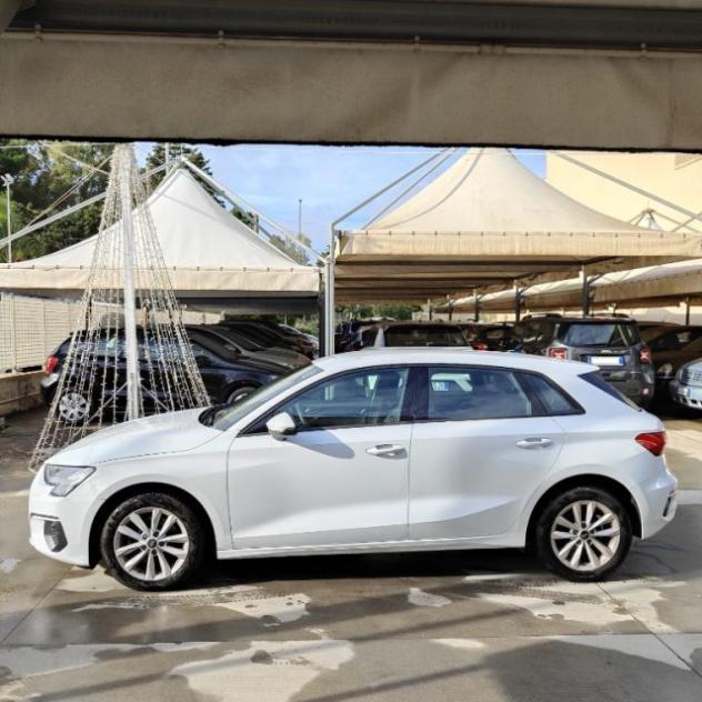 AUDI A3 SPB 30 TDI S tronic Business rif. 24013884 - Foto 2