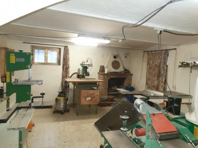 Casa indipendente di 400 m² con 4 locali e box auto doppio in vendita a Carpi - Foto 12