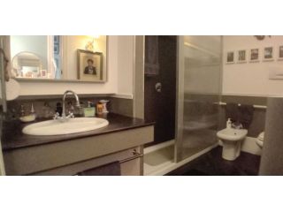 Piazzale Lodi stanza singola bagno privato 500eu