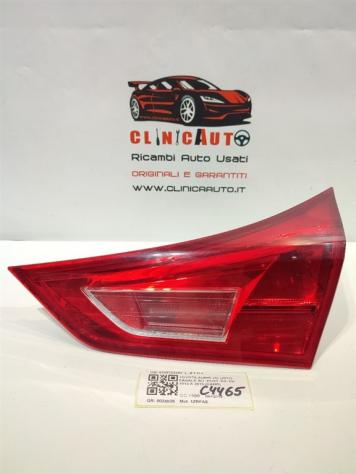 STOP POSTERIORE DESTRO INTEGRATO NEL PORTELLO TOYOTA Auris Serie (E180) 8158102460 1ZRFAE (1218)