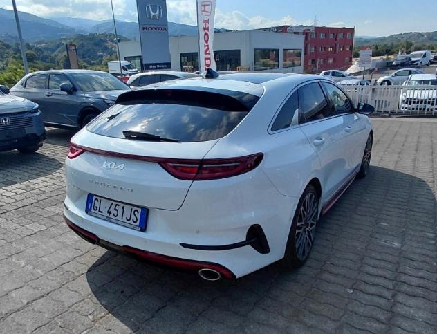 Kia ProCeed 1.6 T-GDI DCT GT - Foto 5