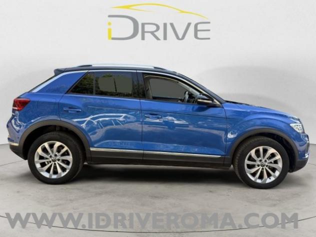 VOLKSWAGEN T-Roc T-Roc 1.0 tsi Style 110cv BICOLORE "BLUE RAVENNA rif. 23767390 - Foto 3